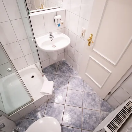 Hotel Roessle 3*