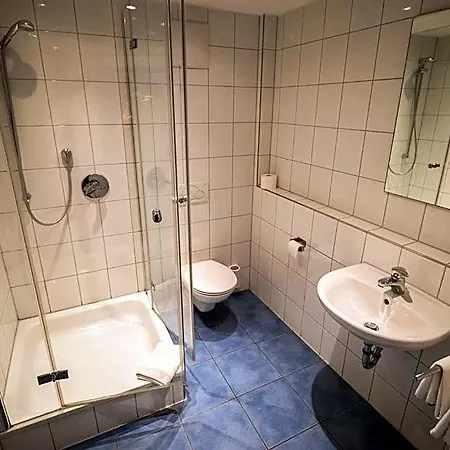 Roessle Hotel 3*